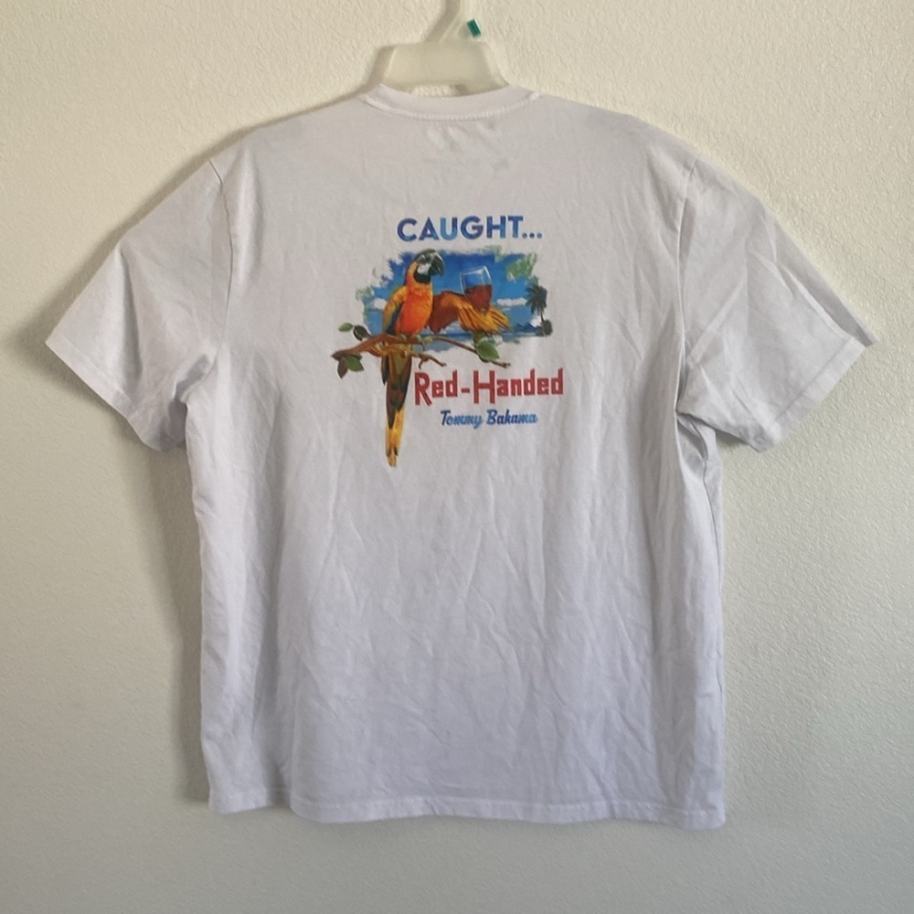 Tommy Bahama Men’s White T-Shirt with Blue Logo Size L